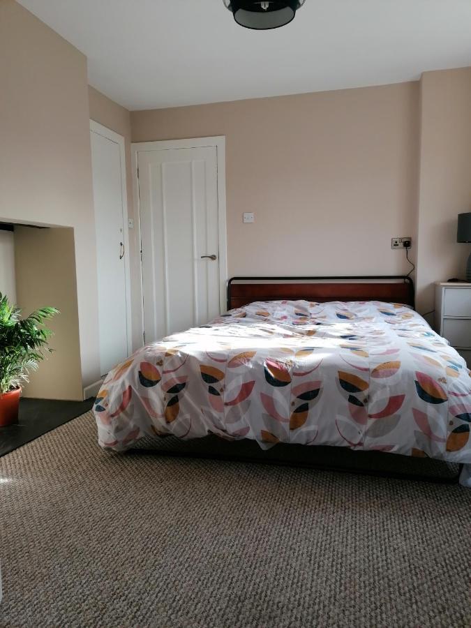 Ty-Isaf Cottage Dolanog Bagian luar foto